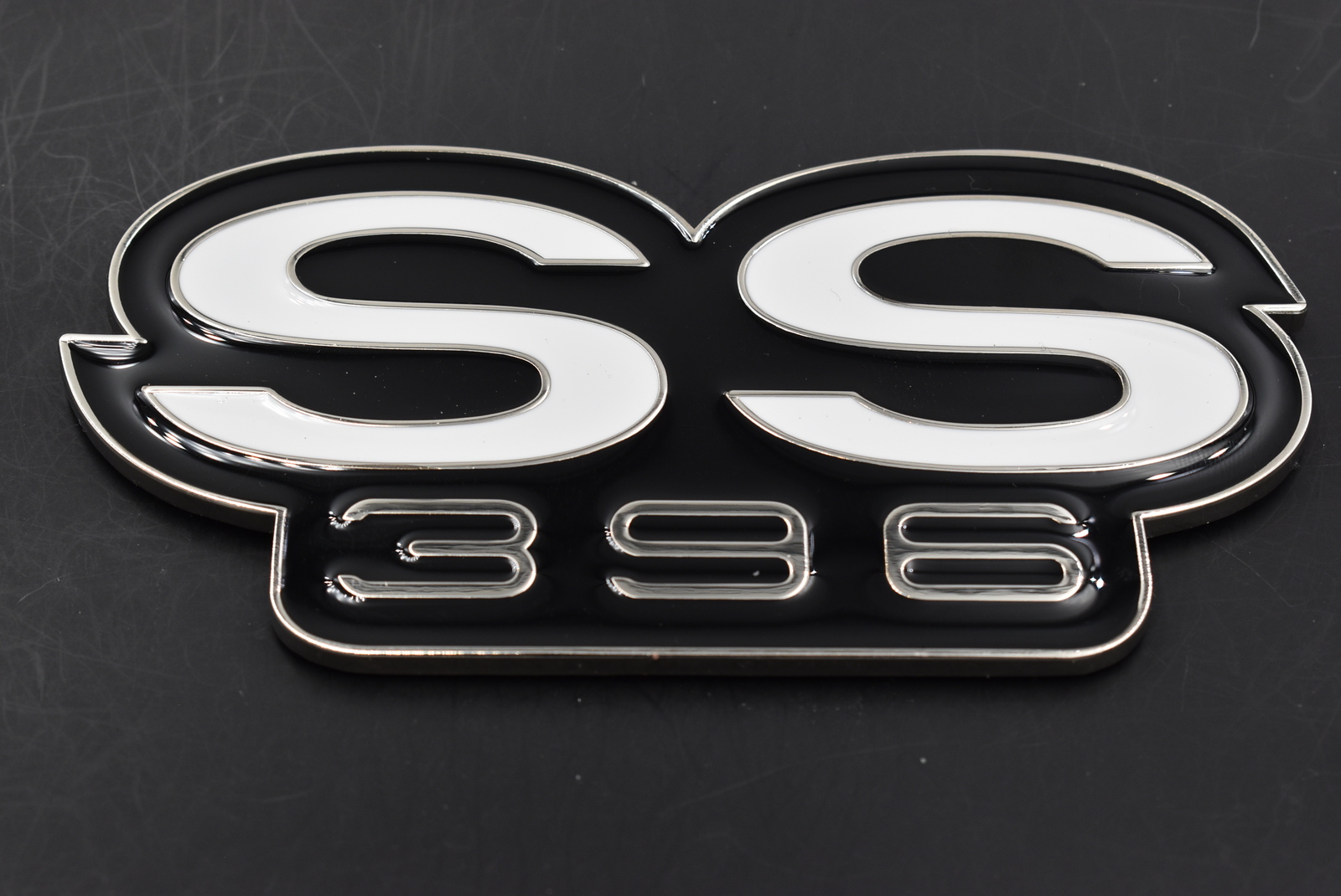 Chevelle SS396 Emblem toolbox/refrigerator magnet (G15)