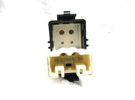 03-04-05-06-07-08 TOYOTA COROLLA/MATRIX  /FRONT PASSENGER / POWER WINDOW SWITCH image 3