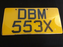 Old Vtg Collectible Plexi Glass License Plate Yellow And Black - £23.73 GBP