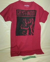 Harry Potter Gryffindor Red T Shirt Size Adult Small - £23.22 GBP