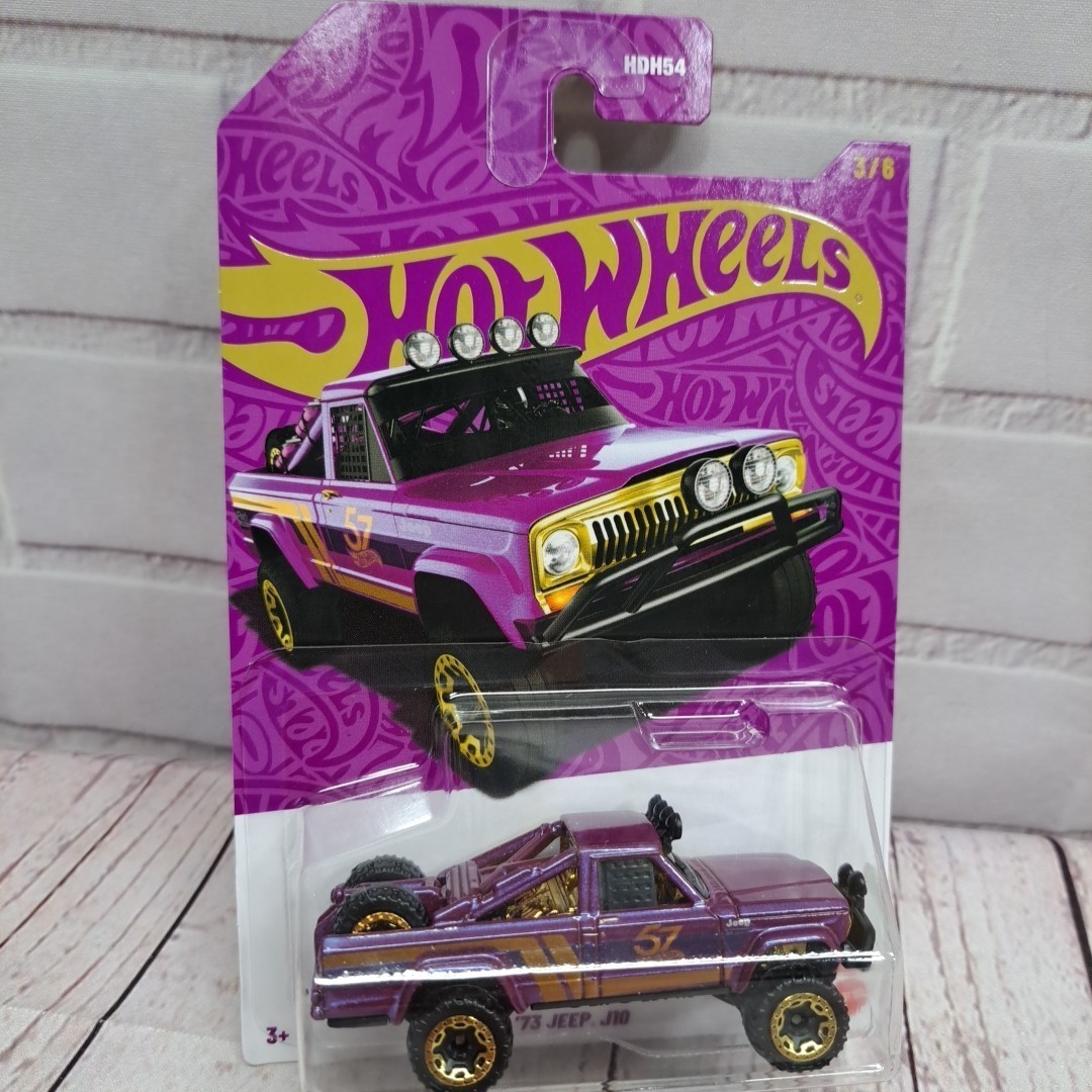 Hot Wheels 2025 — &#39;73 Jeep J10 Purple And Gold 57th Anniversary Sealed - $4.99