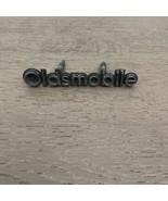 VTG GM OLDSMOBILE OEM Emblem 80&#39;s Badge Name Metal w/Pegs 4&quot; Wide - £18.67 GBP