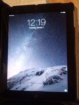 Apple iPad 2 16GB, Wi-Fi + Cellular A1396, 9.7 in Pin Locked - $21.29