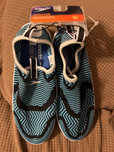 Speedo Junior Boys&#39; Surf Strider Water Shoes - L 4-5 - $15.95