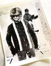 Vintage Press Photo, &quot;Jackie Kennedy Skiing in Aspen&quot;, 1964 - £29.81 GBP