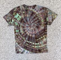 NEW Gilden Men’s Green Brown Gray Spiral Ice Tie Dye Short Sleeve Shirt ... - €17,72 EUR NEW Gilden Men’s Green Brown Gray Spiral Ice Tie Dye Short Sleeve Shirt ... - €17,72 EUR