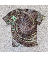 NEW Gilden Men’s Green Brown Gray Spiral Ice Tie Dye Short Sleeve Shirt ... - $377.52 MXN