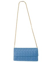 Authenticity Guarantee

Bottega Veneta Women's Intrecciato Leather Chain Wall... - €823,36 EUR