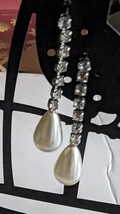 Vintage Long Sparkly Rhinestone Faux Pearl 1.5&quot; Pierced  Drop EARRINGS - £9.46 GBP