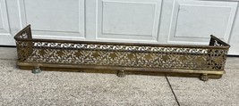 Antique English Metal Fireplace Fender Or Fireplace Bumper Claw Foot 54” - €431,25 EUR