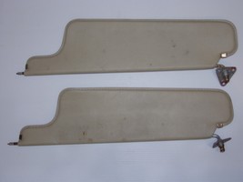 1974 Dodge Truck Sun Visors OEM 72 73 75 76 77 78 79 80 Power Wagon - €136,76 EUR