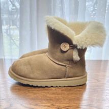 Ugg Bailey Boot Youth Girls 4 Button Short Chestnut Sheepskin Fur Lined Ankle - $17.34