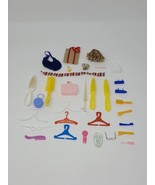 Vintage Barbie Accessories Purses Glasses Brushes Hangers Belts 32 Pieces - £15.50 GBP