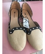 Chatties Tan And Black Studded Fashion Flats Size 9/10 - $29.58