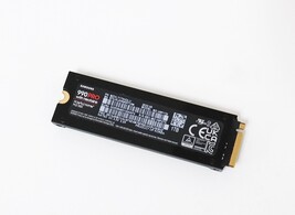 Samsung 990 PRO 1TB M.2 NVMe SSD with Heatsink MZ-V9P1T0CW image 3
