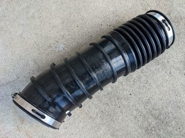 New 2009-2014 Ford F150 Raptor 6.2 Engine Air Cleaner Outlet Hose Resona... - $54.45