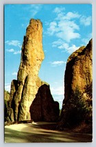 BLACK HILLS SOUTH DAKOTA CATHEDRAL SPIRES NEEDLES RAPID CITY Postcard VT... - £6.08 GBP