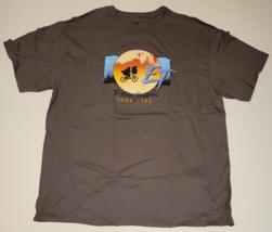 E.T. The Extraterrestrial Tour 1982  T-Shirt Loot Crate Lootwear Exclusi... - £12.40 GBP