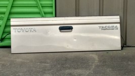 1995-2004 TOYOTA TACOMA TAILGATE/HATCH/TRUNK/LIFTGATE OEM  GOLD USED 96 ... - £291.10 GBP