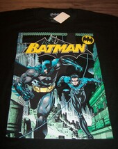 BATMAN and ROBIN Dc Comics T-Shirt MENS MEDIUM NEW w/ TAG - $19.80