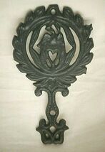 Miniature Cast Iron Eagle Trivet Mini Table Kitchen Wall Art a - $12.86