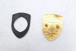 95-12 PORSCHE 911 996 997 FRONT HOOD EMBLEM E6017 image 8
