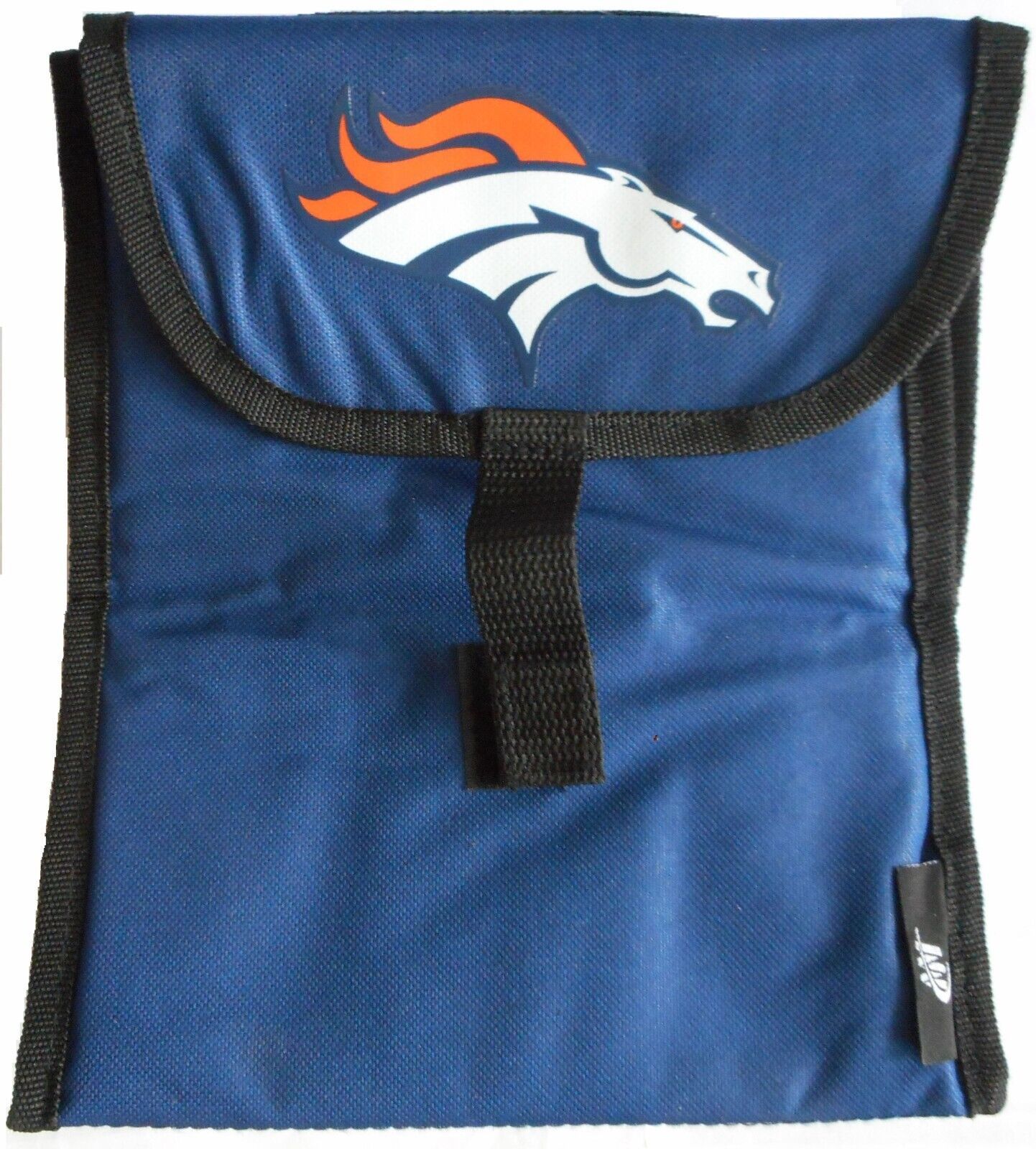 Primary image for Denver Broncos insulated foldable lunch bag measures 10 x 9 x 4  inches