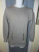 Charles River Apparel North Hampton Drop Tail Sweatshirt Gray Size XS Women&#39;s - £18.81 GBP
