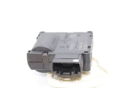 04-10 AUDI A8 L QUATTRO HEATER FLAP MOTOR ACTUATOR Q6854 image 7