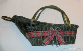 ~VTG~CHRISTMAS~Faux Green Wicker WINE BOTTLE Handled BASKET~SERVER~Holde... - $18.88