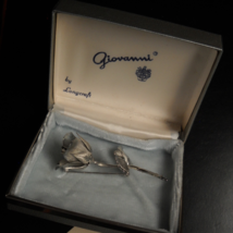 Legend Of The Christmas Rose Silver Tone Brooch 1966 Giovanni Longcraft Box - £11.81 GBP