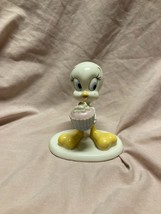 Lenox Figurine a Present From Tweety Bird Warner Bros Looney Tunes 4 3/8” - £11.87 GBP