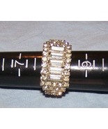Lovely Silvertone Rhinestone Ring-Size 8-Lot R 26 - $275.59 MXN
