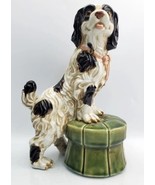 Vintage Staffordshire Style Ceramic Spaniel Dog Perched On Footstool 11 ... - $3,185.66 MXN