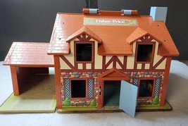 Vintage Fisher Price Little People Tudor House 952 - $31.91