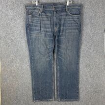 Levi&#39;s Jeans Men&#39;s 44x30 559 Denim Zipper Fly 100% Cotton Adults - $365.38 MXN