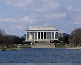 Lincoln Memorial and Reflecting Pool in Washington DC Photo Print - £6.93 GBP+