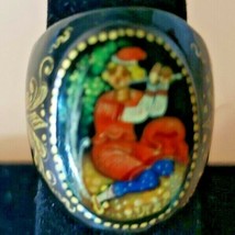 Vintage Russian Hand Painted Black Lacquer Ring - Rare Find - Size 7.5 (U25/16) - £48.70 GBP