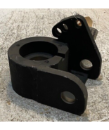 Hyster Tiller Swivel Weldment 2053031 25mm Holes 73mm Bore - €246,65 EUR