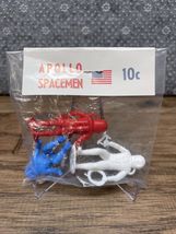 MARX MPC Apollo Spacemen Astronaut Sealed 1960’s 2” Plastic Figures NASA MH - $19.79