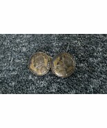 Lot Of 2 Vintage Metal Nunez de Balboa Buttons Panama  - $16.39 CAD