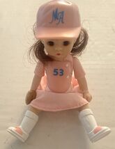 Madame Alexander Teammates Girl Exclusive Mcdonald’s Toy 2005 Softball 5... - $3.99