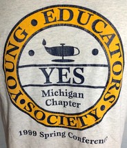 Vintage University of Michigan 1999 Educator&#39;s Society Mens T-Shirt Gray M - $25.99