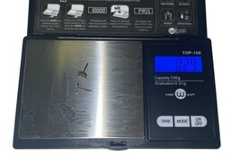 14K Yellow Gold Initial B Stud Earrings Tiny Letter Posts 0.29g image 4