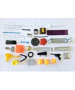29PC Mixed Lot Vintage &amp; Recent Toy Weapons &amp; Replacement Parts - €8,58 EUR