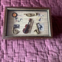 Vintage 1999 Musical Instruments Glass And Wood  Box storage 1999 13x8.5x8. - £21.97 GBP
