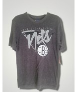 Gray Brooklyn Nets Men&#39;s Size Small Short Sleeve T-Shirt - $17.63 CAD