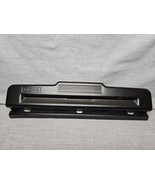 Acco Standard Black 3 Hole Paper Punch Office Accessory - $92.36 MXN