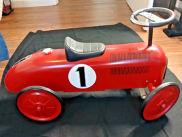 Speedster Ride On Red Race Car - $130.44