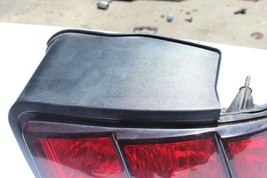 1999-2004 FORD MUSTANG V6 REAR TAIL RIGHT SIDE RH R3192 image 2